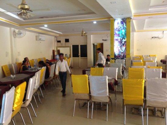 Sagar Family Veg Restaurant